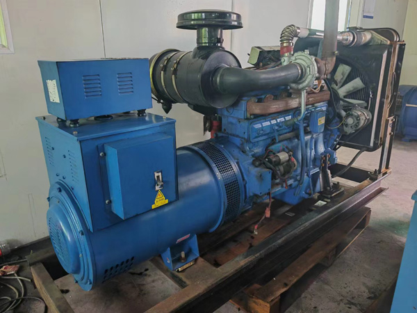 杞县100kW柴油发电机组使用多级机油有哪些优缺点？